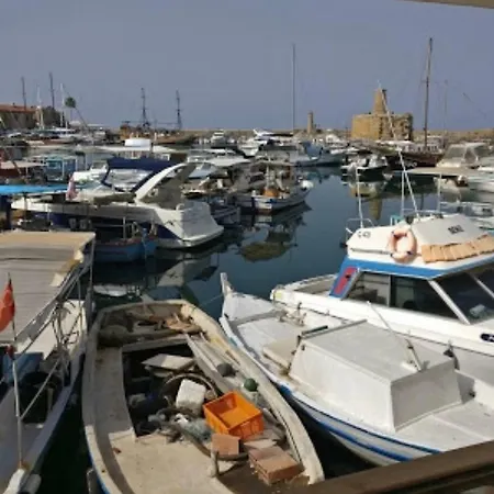 The Little Stone House -kucuk Ev -