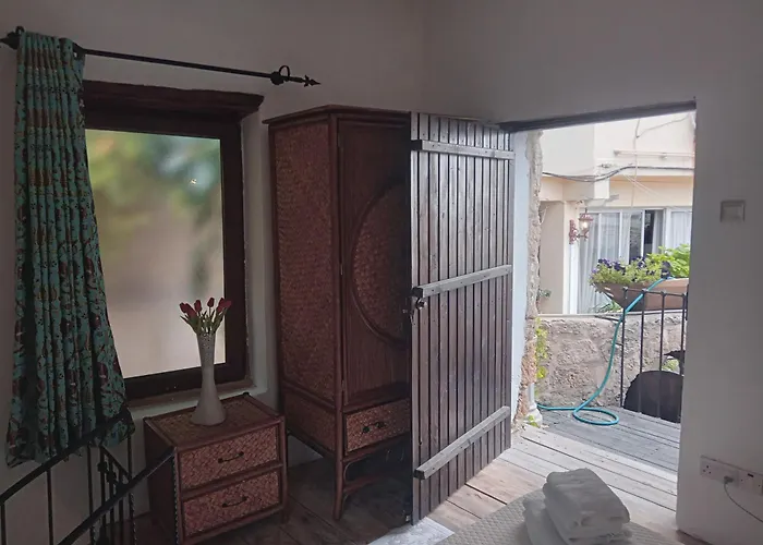 Casa vacanze The Little Stone House -kucuk Ev - *