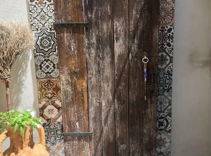 Casa vacanze The Little Stone House -kucuk Ev - *