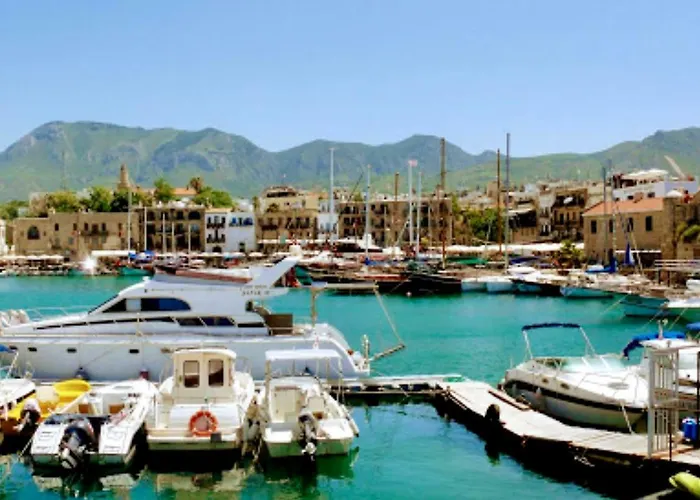 The Little Stone House -kucuk Ev - * Kyrenia (Northern Cyprus)